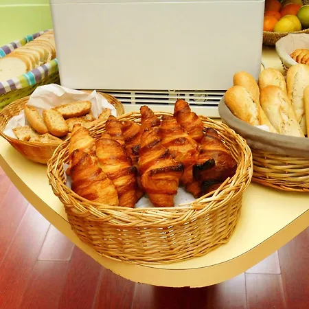 晚安酒店 2* 阿尔奎斯