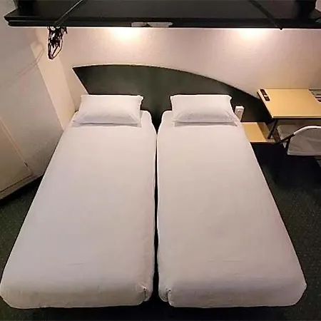 Good Night 2*