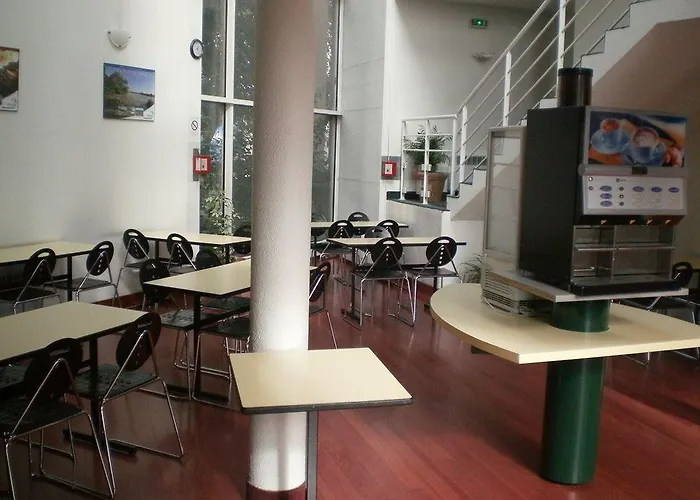 Good Night Ξενοδοχείο 2*